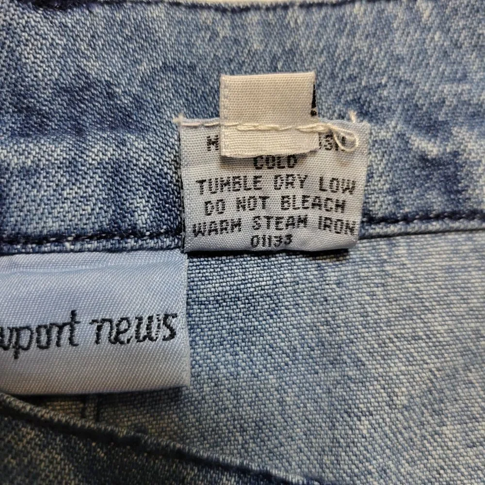 Newport News Vintage 90s Denim Ruffle Hem Women's Blue Jean Shorts High Rise Mom